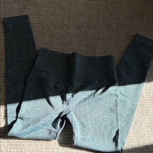 Gymshark Teal Patterned Leggings